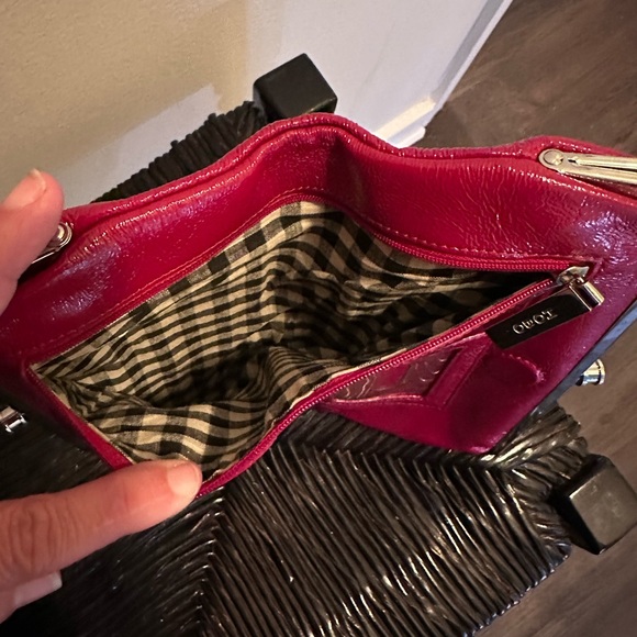 Cute red clutch! - Picture 2 of 4